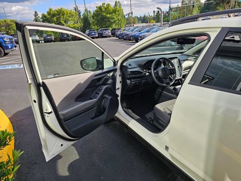 Certified 2025 Subaru Crosstrek 2.5i Premium w/ Crosstrek Mirror Package AWD/4WD image 18
