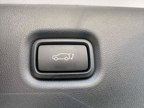 Used 2025 Hyundai Ioniq 5 SEL AWD/4WD image 13
