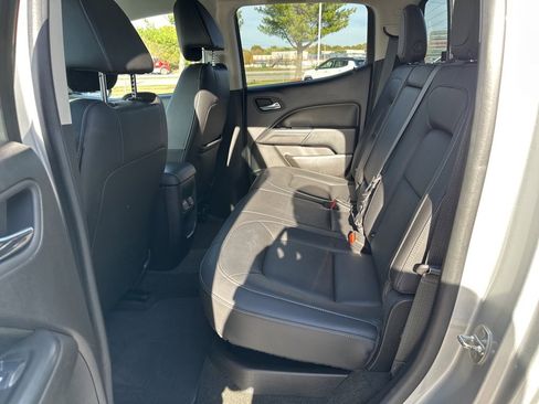 Used 2018 Chevrolet Colorado ZR2 image 45