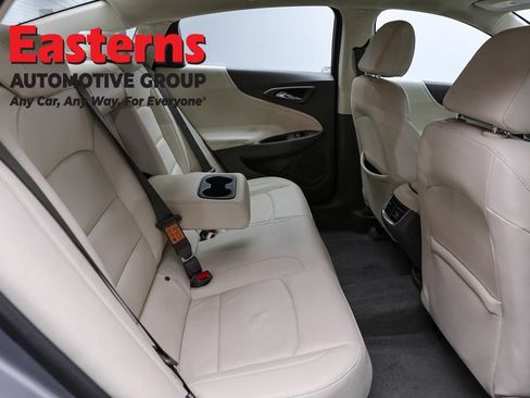 Used 2024 Chevrolet Malibu LT FWD image 25