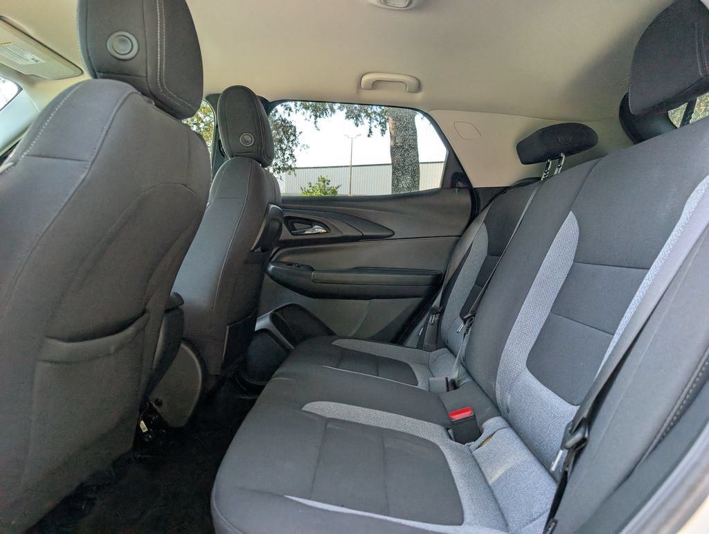 Used 2023 Chevrolet TrailBlazer LT w/ Convenience Package FWD image 14
