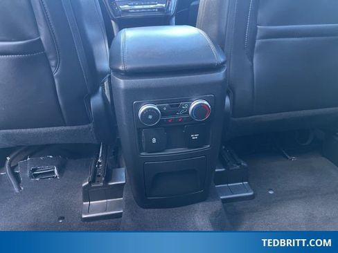 Certified 2022 Ford Explorer Platinum w/ Equipment Group 601A image 15