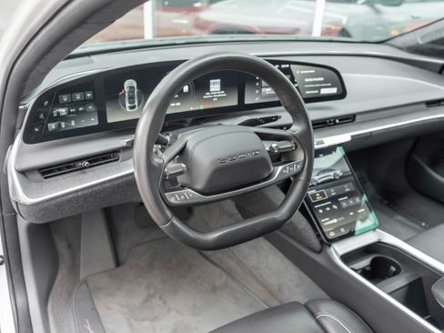 Used 2024 Lucid Air Touring AWD/4WD image 12