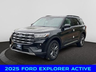 New 2025 Ford Explorer Active w/ Active Comfort Package