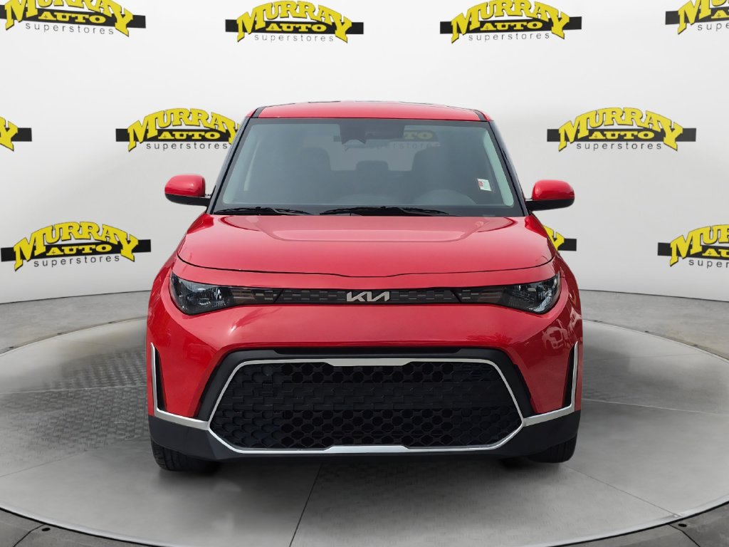 Used 2025 Kia Soul LX w/ LX Technology Package FWD image 8