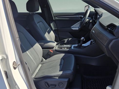 Used 2022 Audi Q3 2.0T Premium Plus image 18