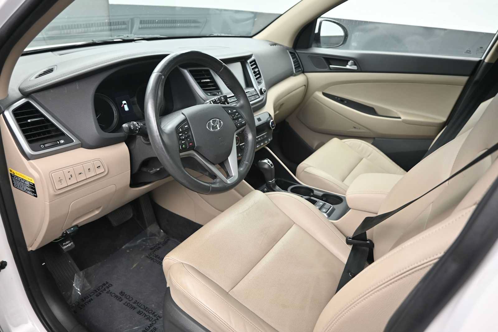 Used 2018 Hyundai Tucson Limited w/ Ultimate Package 02 FWD image 11