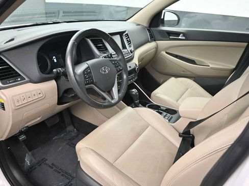 Used 2018 Hyundai Tucson Limited w/ Ultimate Package 02 FWD image 11