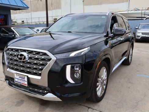 Used 2020 Hyundai Palisade Limited FWD image 3