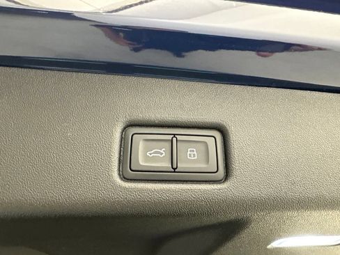 Used 2025 Audi Q5 Premium Plus w/ Premium Plus AWD/4WD image 22