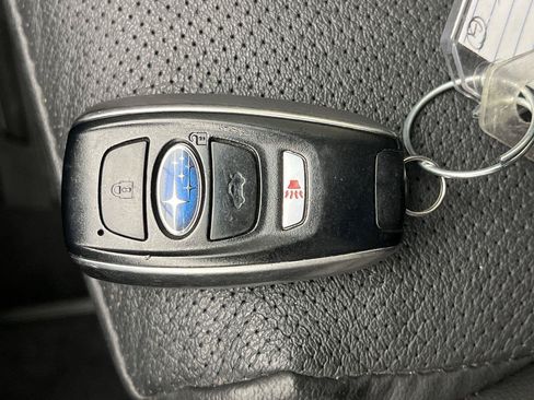 Used 2022 Subaru Outback Limited w/ Popular Package #2 AWD/4WD image 33