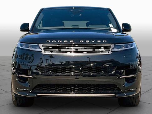 Used 2025 Land Rover Range Rover Sport Dynamic SE AWD/4WD image 3
