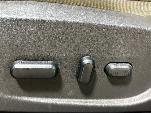 Used 2019 Ford Escape SEL image 20