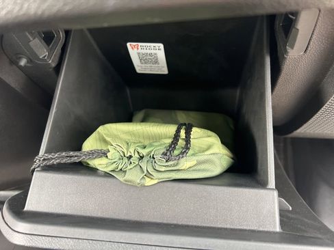 Used 2024 Jeep Wrangler Willys image 61