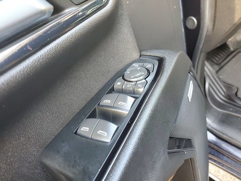 Used 2024 GMC Sierra 2500 AT4 w/ AT4 Premium Plus Package AWD/4WD image 18