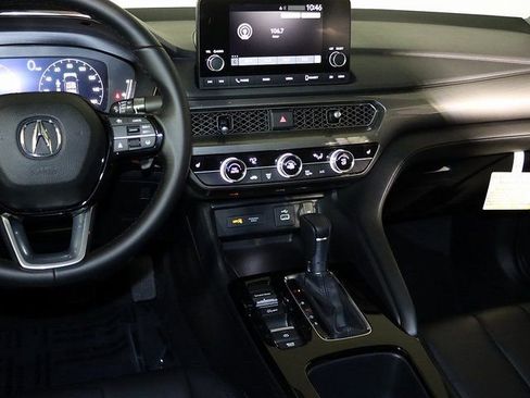 Used 2025 Acura Integra Base image 15