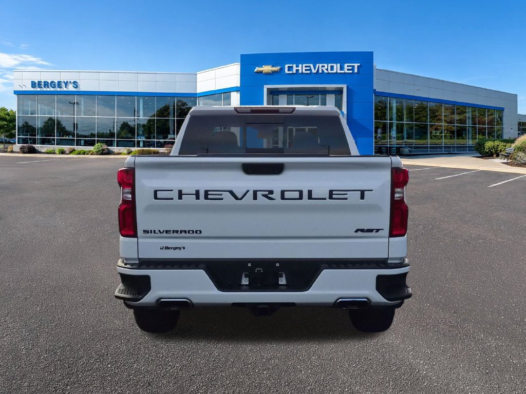 Used 2023 Chevrolet Silverado 1500 RST w/ Convenience Package II AWD/4WD image 11