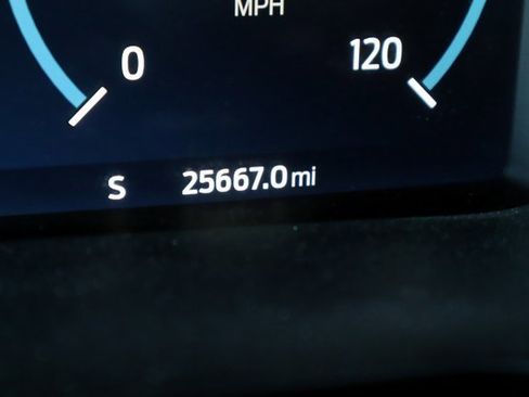 Certified 2023 Ford F150 Lariat w/ Trailer Tow Package image 40