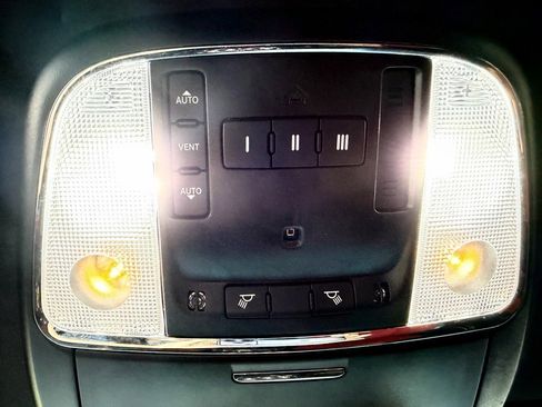 Used 2023 Dodge Charger Scat Pack RWD image 45