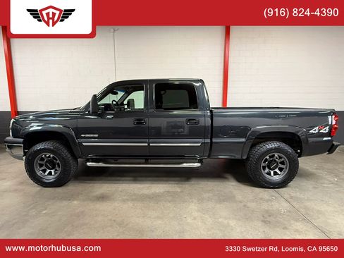 Used 2003 Chevrolet Silverado 1500 LS w/ Skid Plate Package image 3