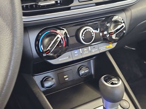 Certified 2023 Hyundai Kona SE AWD/4WD image 33