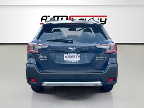 Used 2025 Subaru Outback Touring XT AWD/4WD image 6