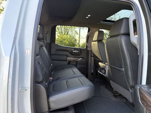 Used 2020 GMC Sierra 1500 Denali w/ Denali Ultimate Package AWD/4WD image 30