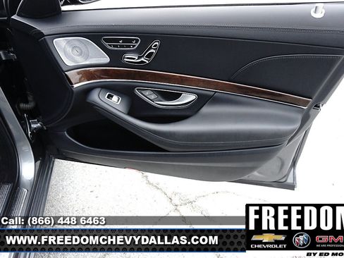 Used 2018 Mercedes-Benz S 450 Sedan image 36