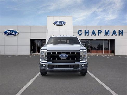 New 2025 Ford F350 XL w/ XL Chrome Package image 28