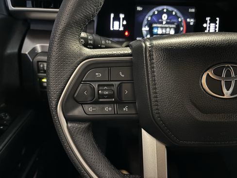 Certified 2025 Toyota 4Runner SR5 image 23