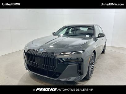 New 2026 BMW 750e xDrive w/ Premium Package