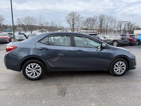 Certified 2019 Toyota Corolla LE image 9