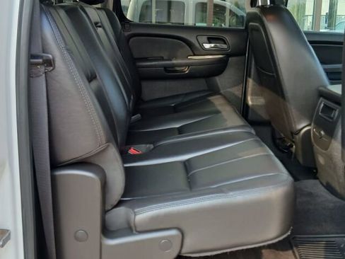 Used 2010 GMC Sierra 2500 SLT image 13