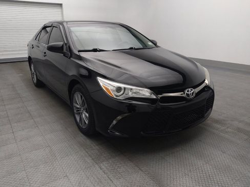 Used 2015 Toyota Camry SE image 13