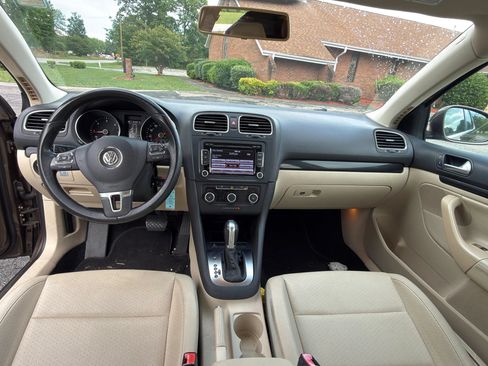 Used 2014 Volkswagen Jetta TDI FWD image 10