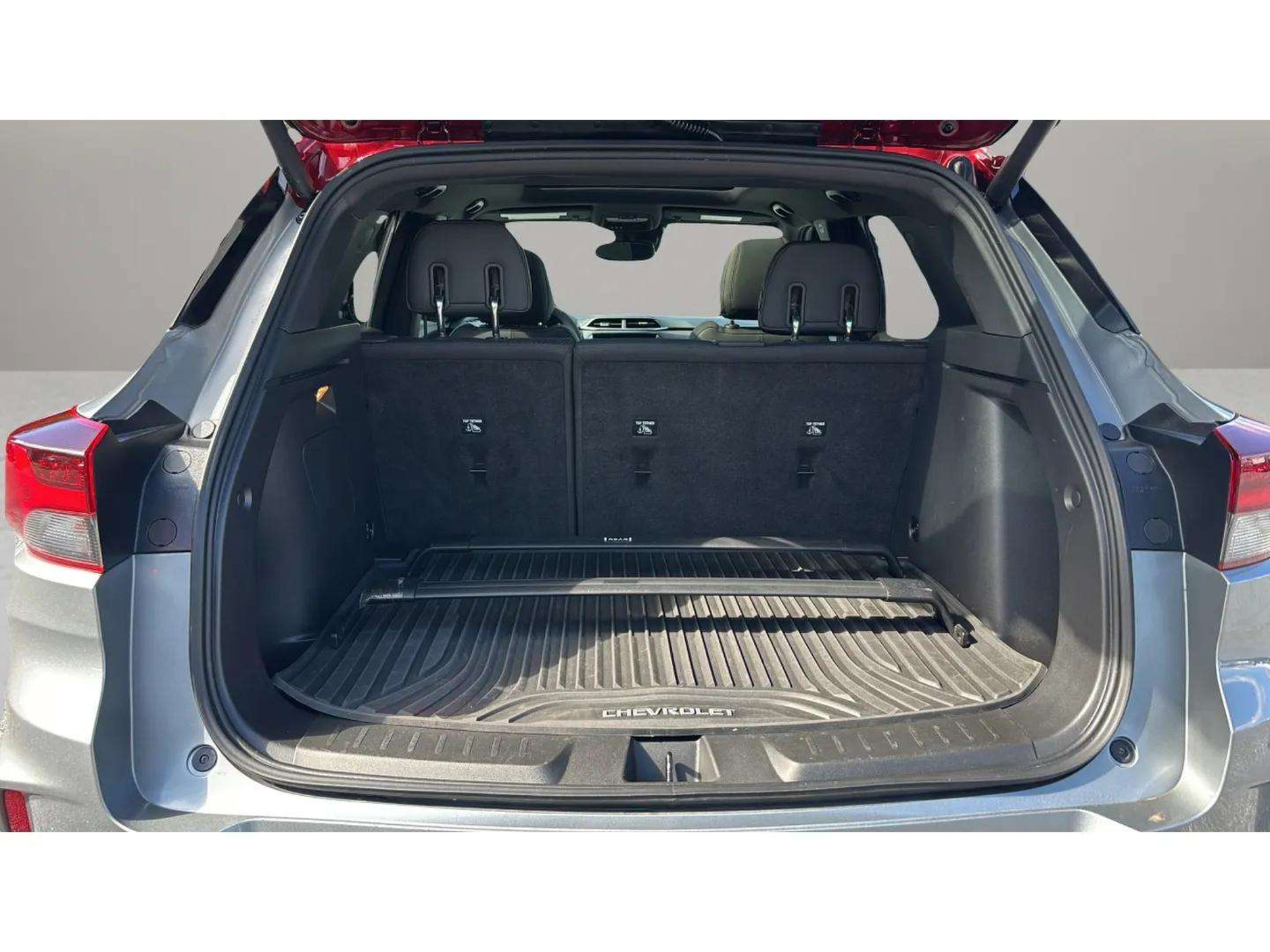 Used 2023 Chevrolet TrailBlazer RS w/ Sun and Liftgate Package AWD/4WD image 9