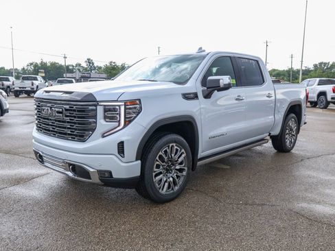New 2026 GMC Sierra 1500 Denali Ultimate w/ LPO, Black Badging Package AWD/4WD image 29