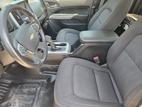 Used 2022 Chevrolet Colorado LT w/ Fleet Safety Package RWD image 13