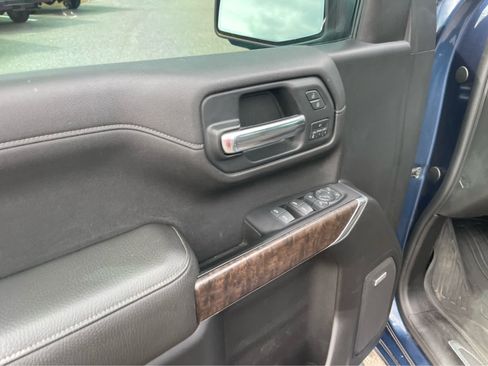 Used 2019 GMC Sierra 1500 Denali w/ Technology Package AWD/4WD image 11