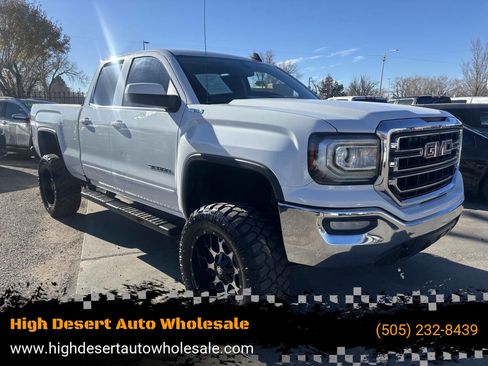 Used 2017 GMC Sierra 1500 SLE image 1