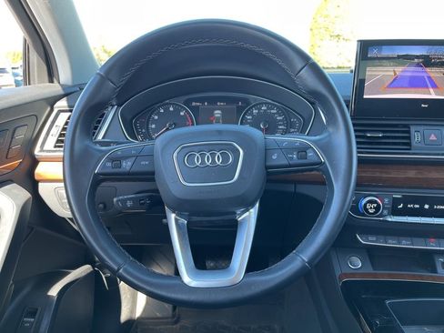 Used 2023 Audi Q5 2.0T Premium w/ Convenience Package image 17