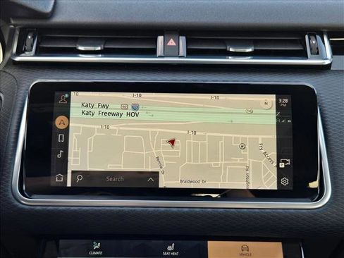 Certified 2022 Land Rover Range Rover Velar R-Dynamic S image 13