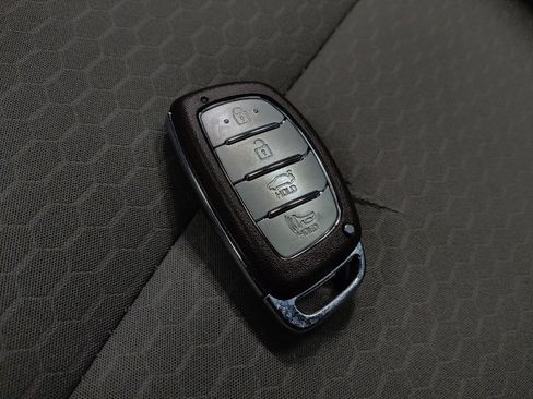 Used 2019 Hyundai Elantra Value Edition FWD image 32