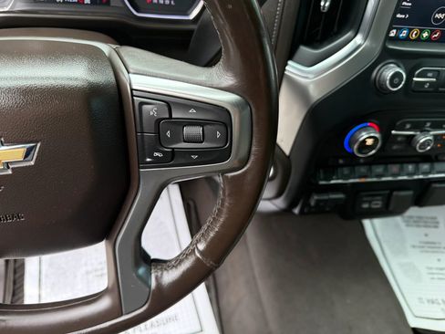 Used 2019 Chevrolet Silverado 1500 LT w/ Texas Edition AWD/4WD image 22