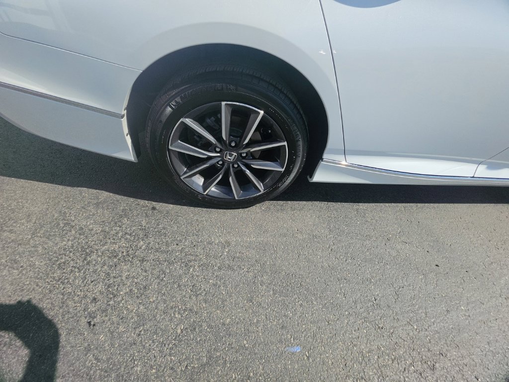 Certified 2022 Honda Accord EX-L image 9