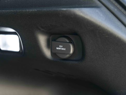 Used 2025 Honda HR-V Sport image 41