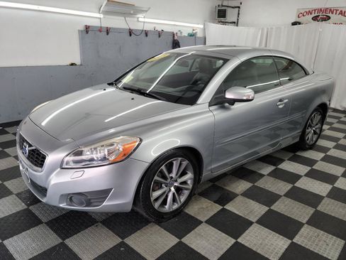 Used 2013 Volvo C70 T5 FWD image 12