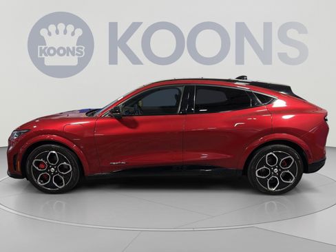 Used 2022 Ford Mustang Mach-E GT AWD/4WD image 2