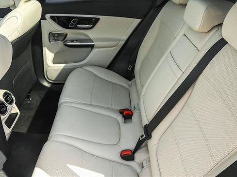 Certified 2026 Mercedes-Benz GLC 300 4MATIC image 21