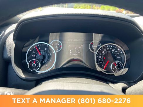 New 2026 RAM 3500 Big Horn AWD/4WD image 15